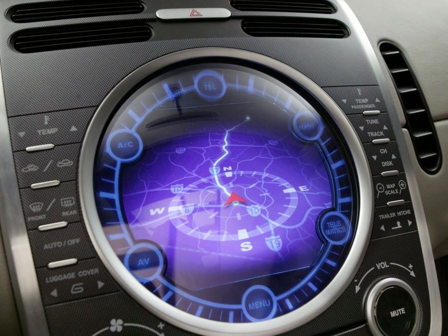  Mazda MX Crossport Concept 2005 года  (фото 10 из 59)